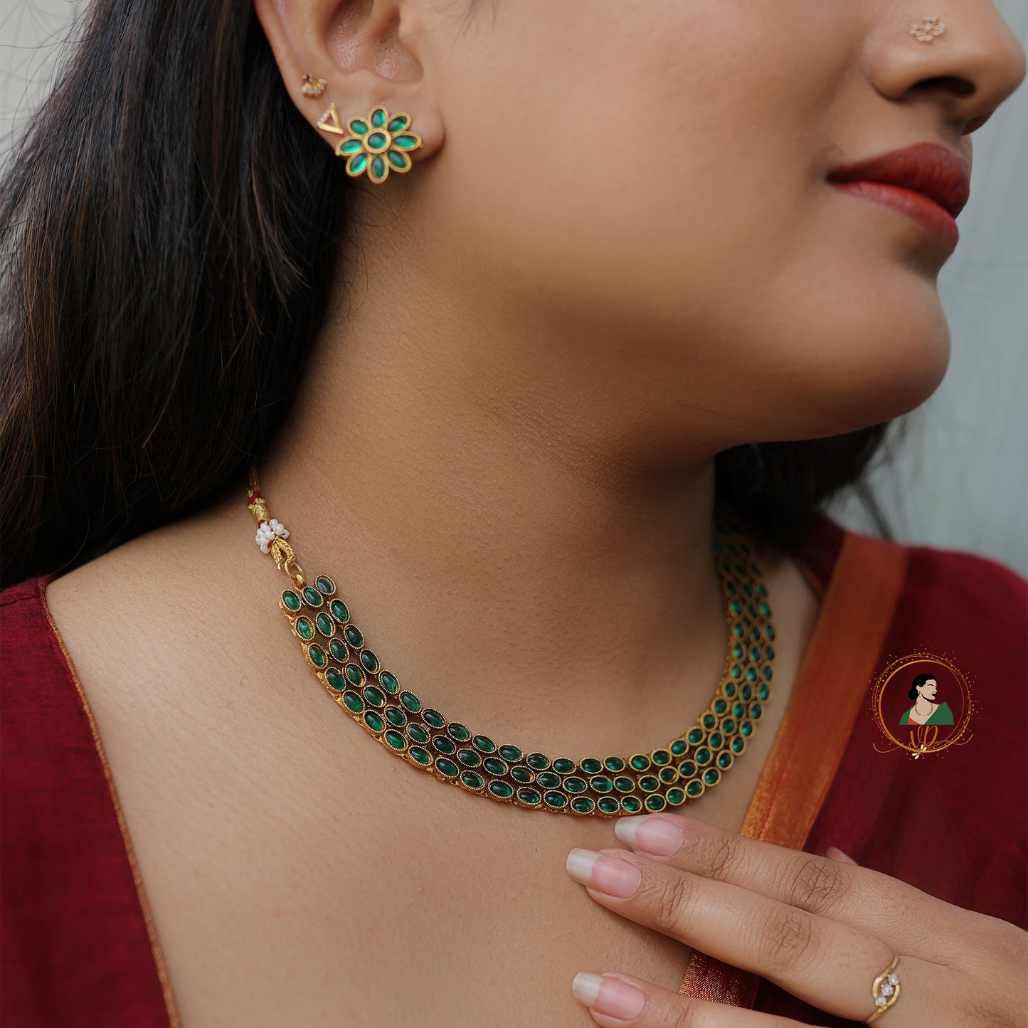 Layered Emerald Kemp Choker