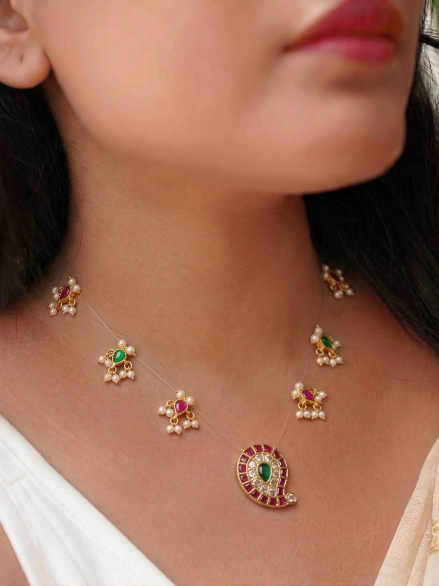 Paisley Kemp Invisible Necklace Set