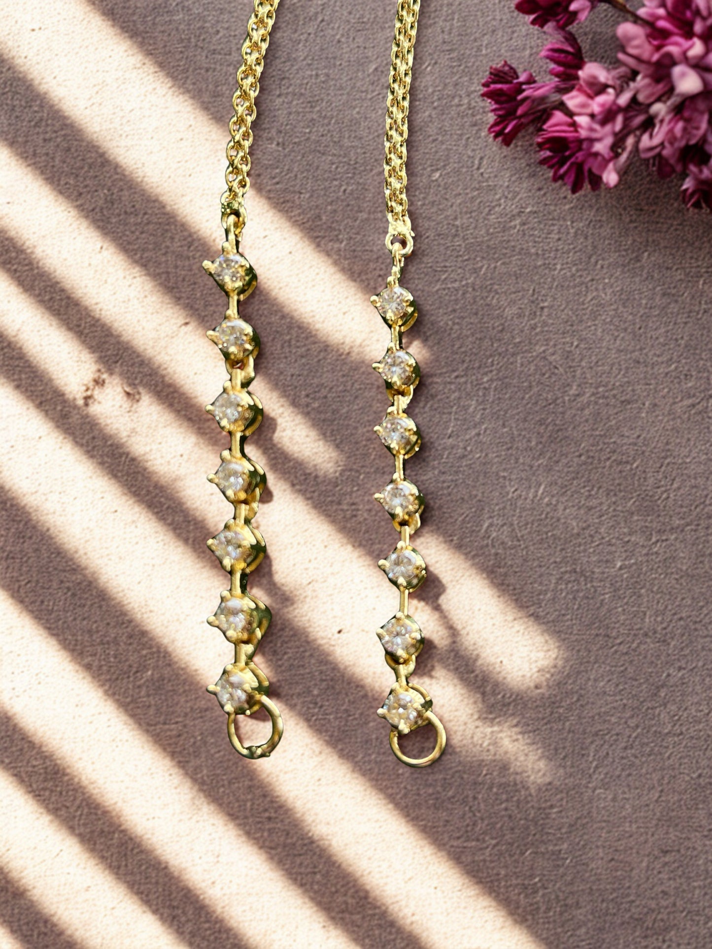 Elegant White Stone Matil