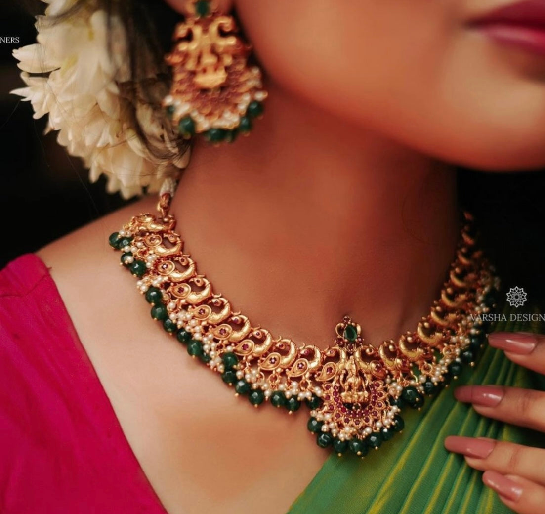 Antique Finish Emerald Beaded Necklace