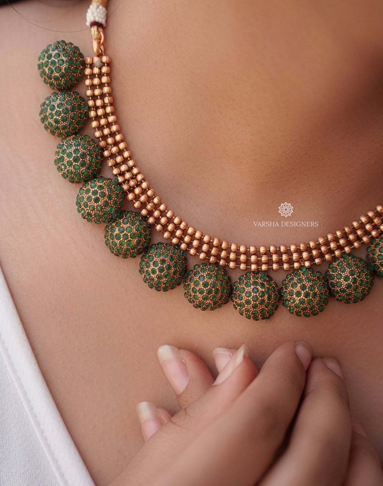 Antique Finish Emerald Necklace Set