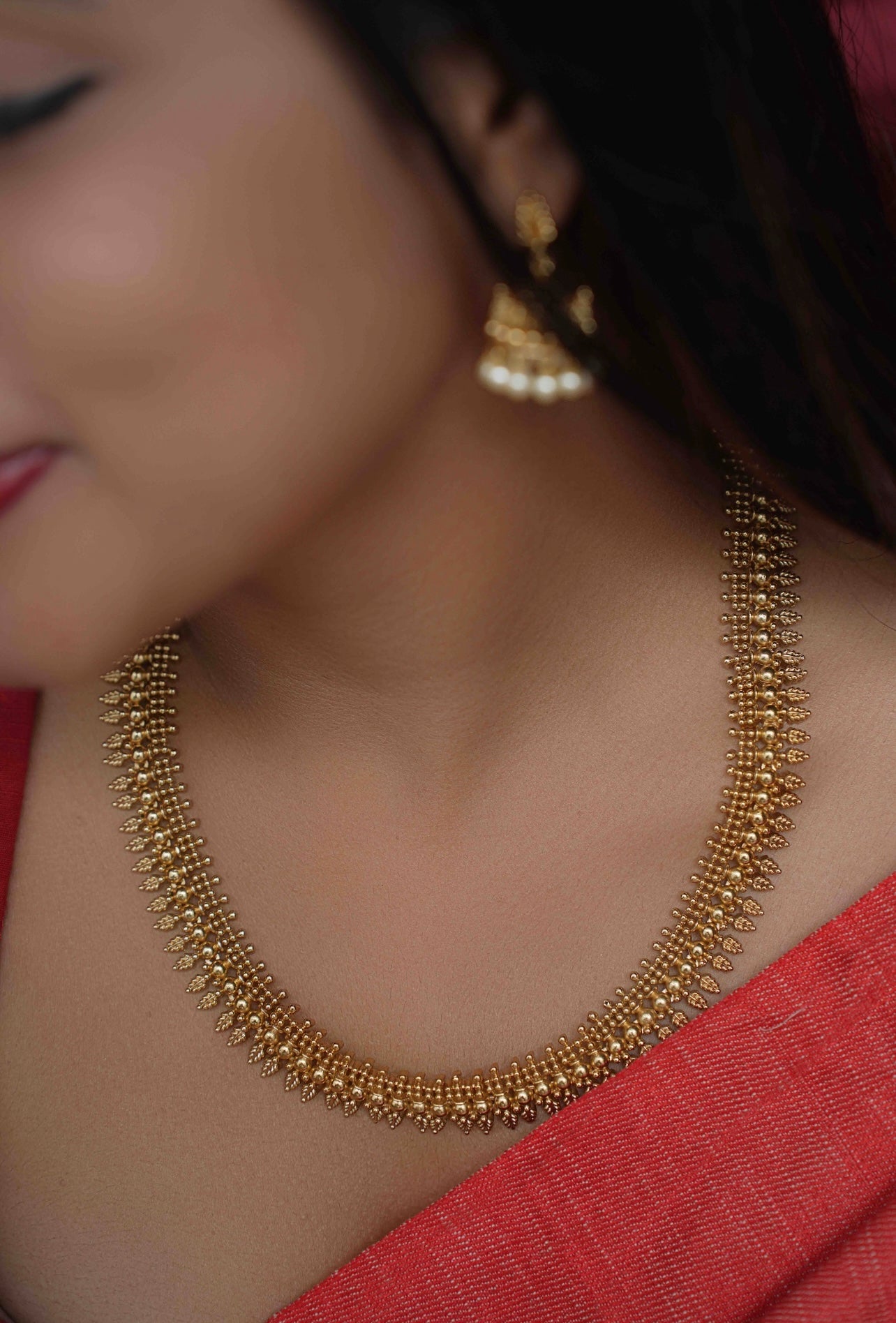 Antique Finish Mullamottu Haram Set