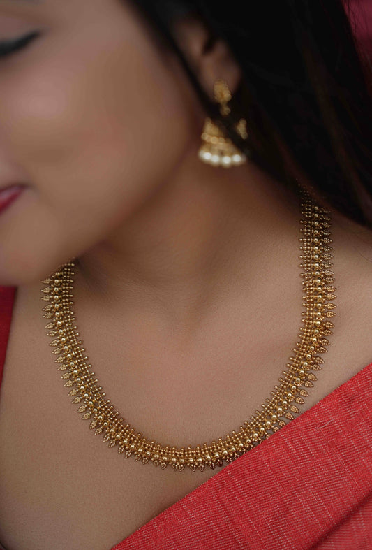 Antique Finish Mullamottu Haram Set