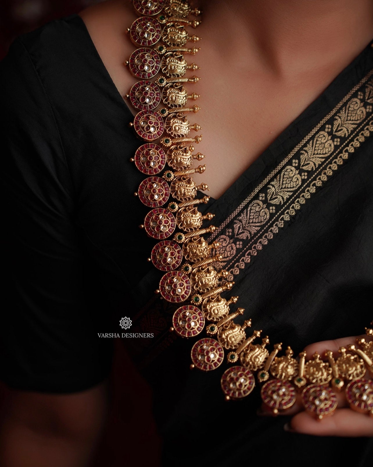 Antique Finish Peacock Kemp Bottu Mala