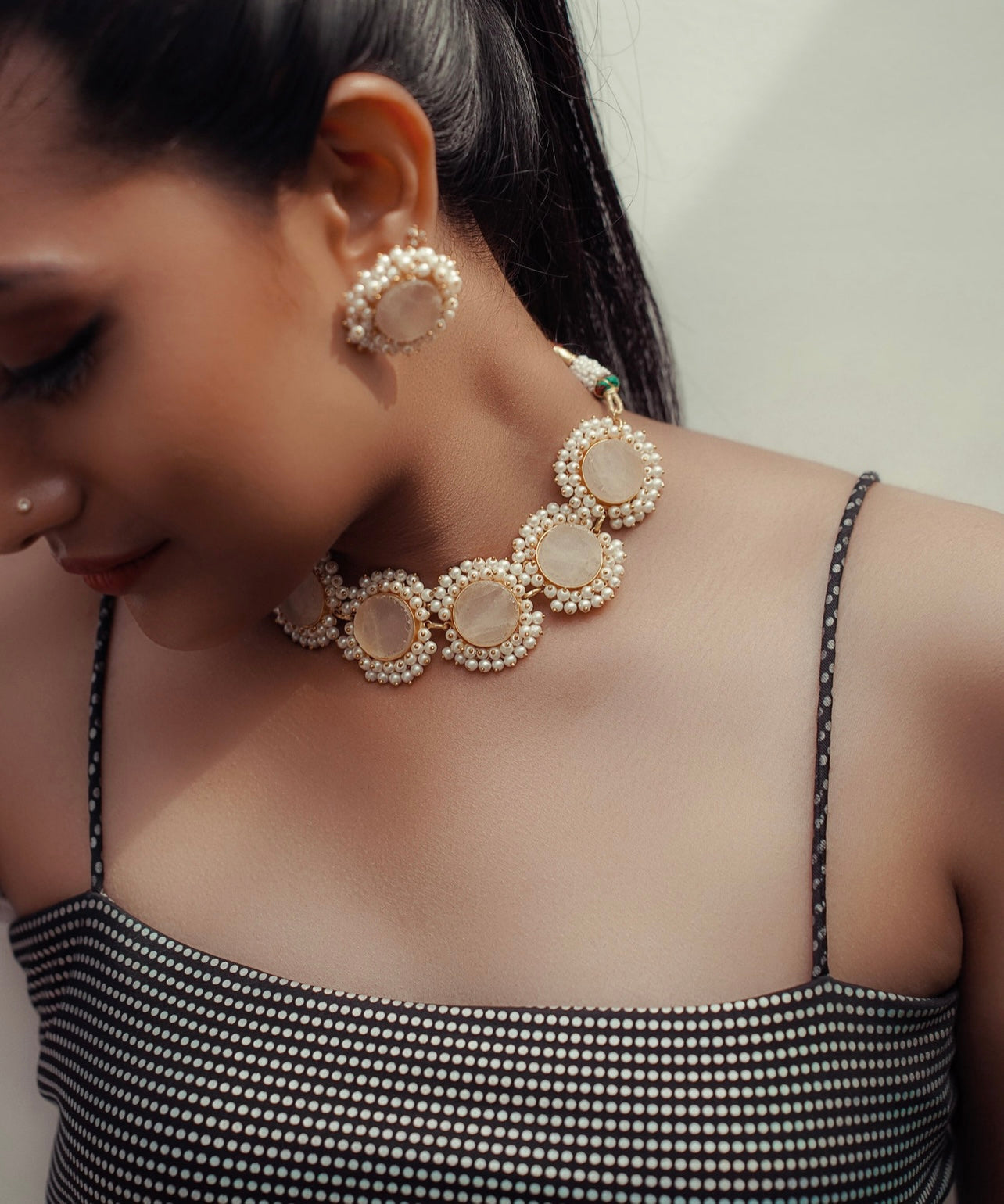 Apricot Raw Stone Pearl Choker