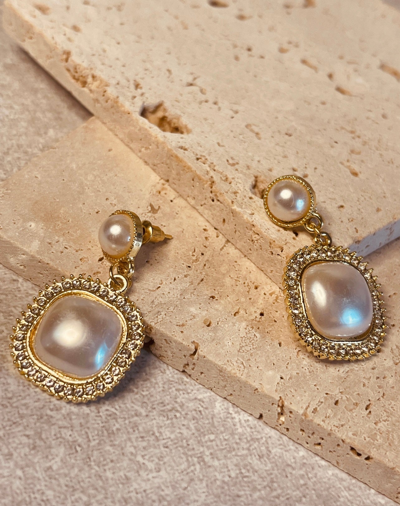 Classy Pearl Stud Earrings