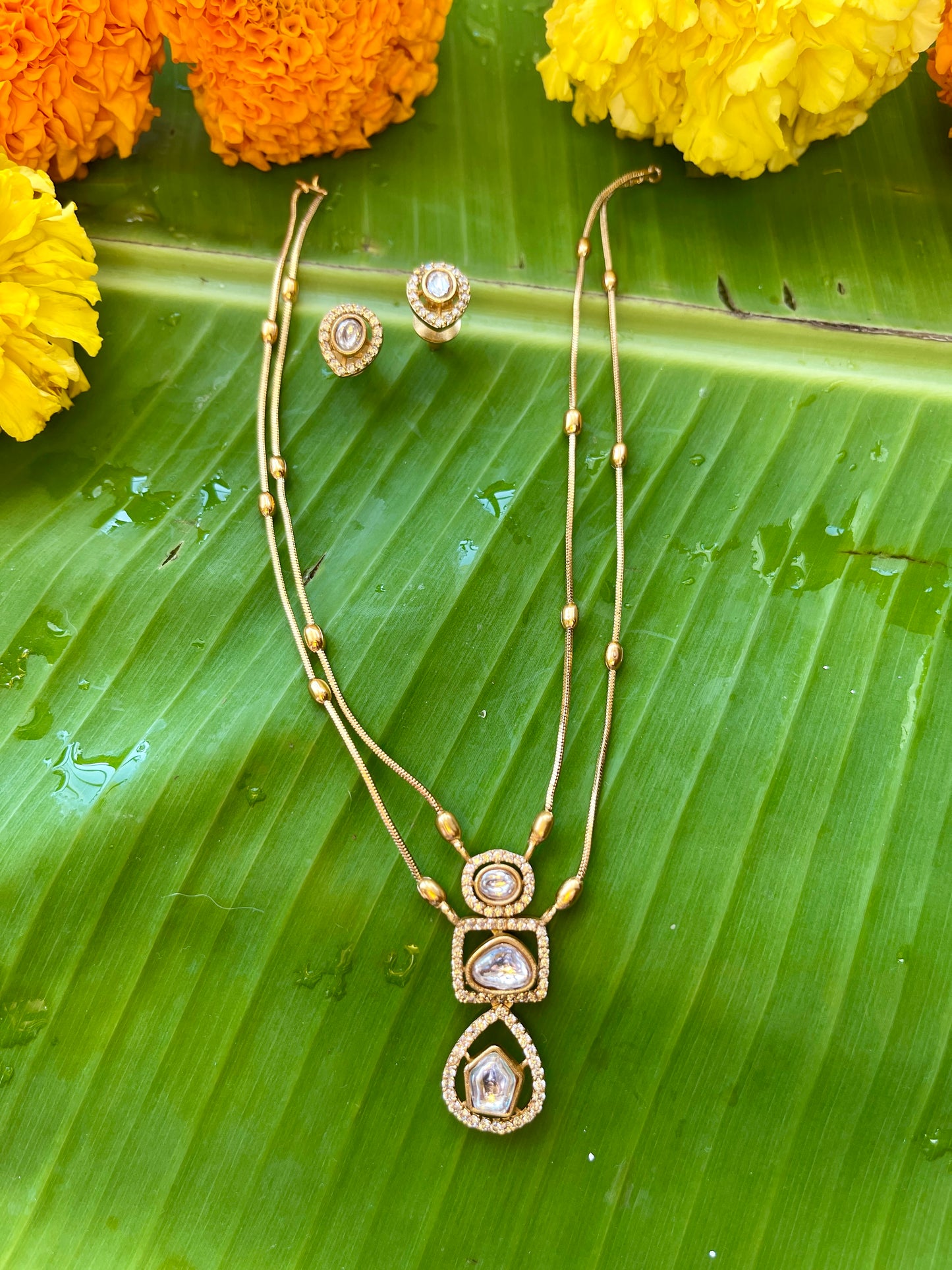 Dual White Stone Invisible Necklace Set