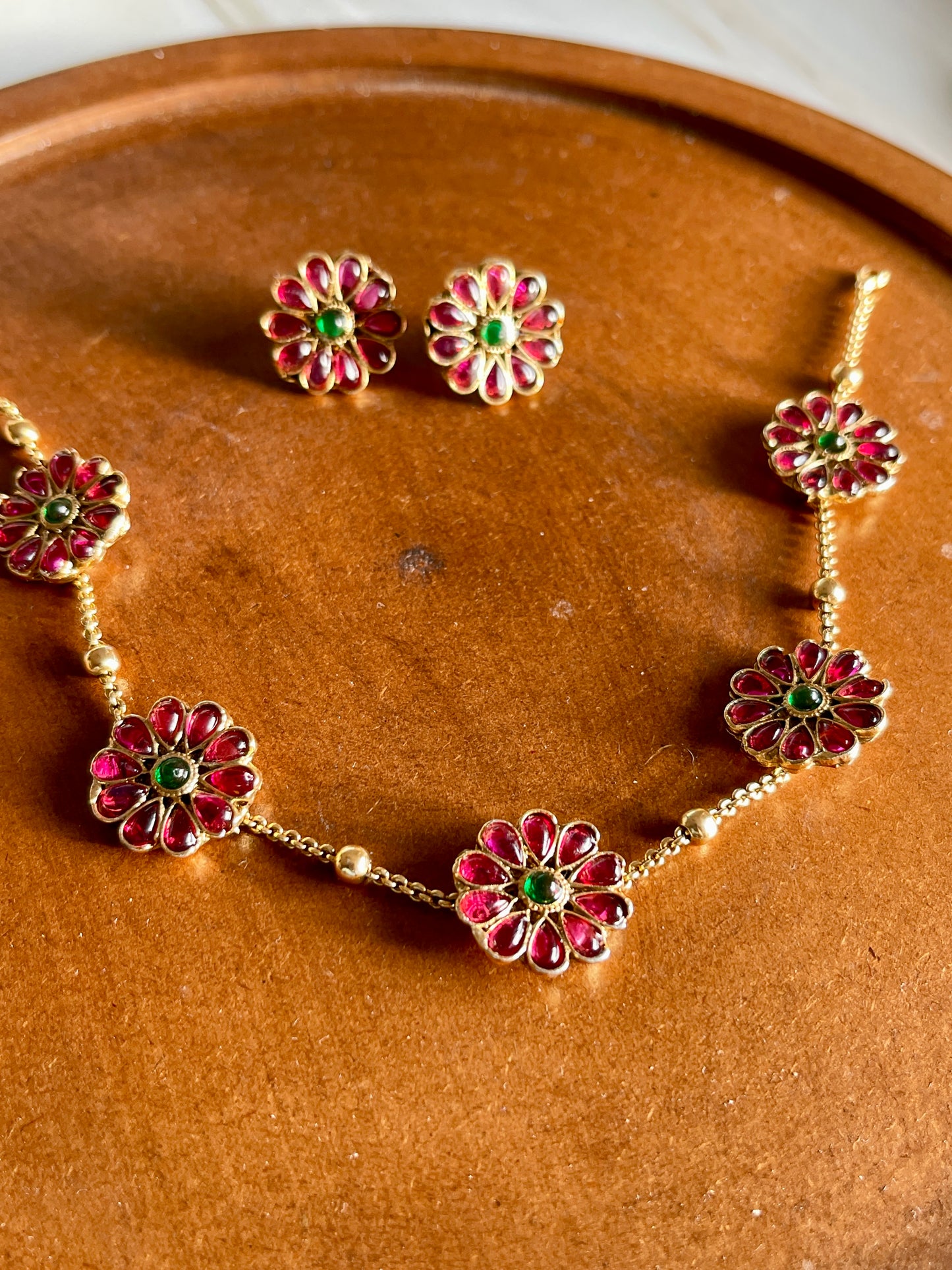 Floral Stone Choker Set
