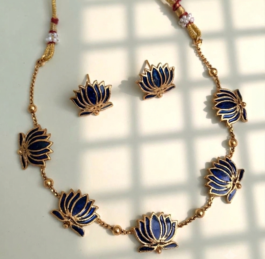 Deep Sapphire Lotus Necklace