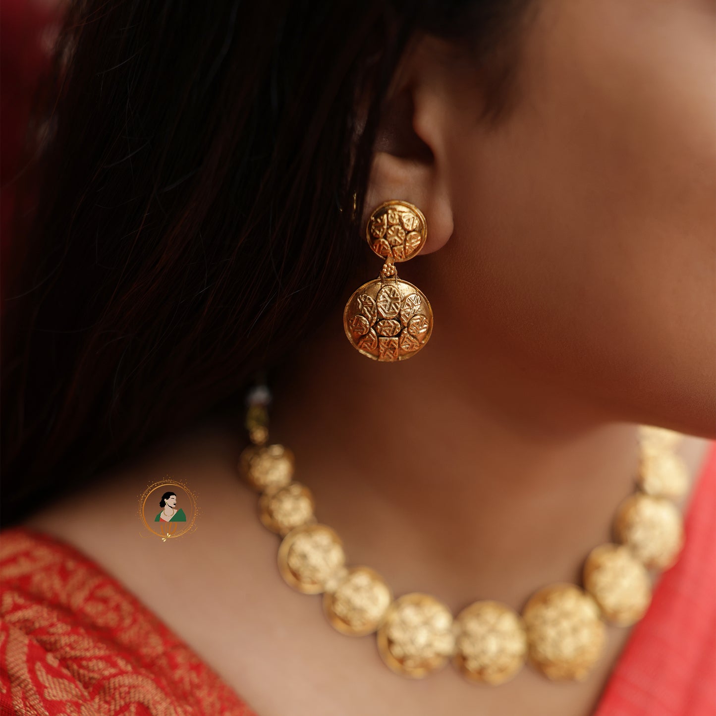 Gold Foil Necklace Set