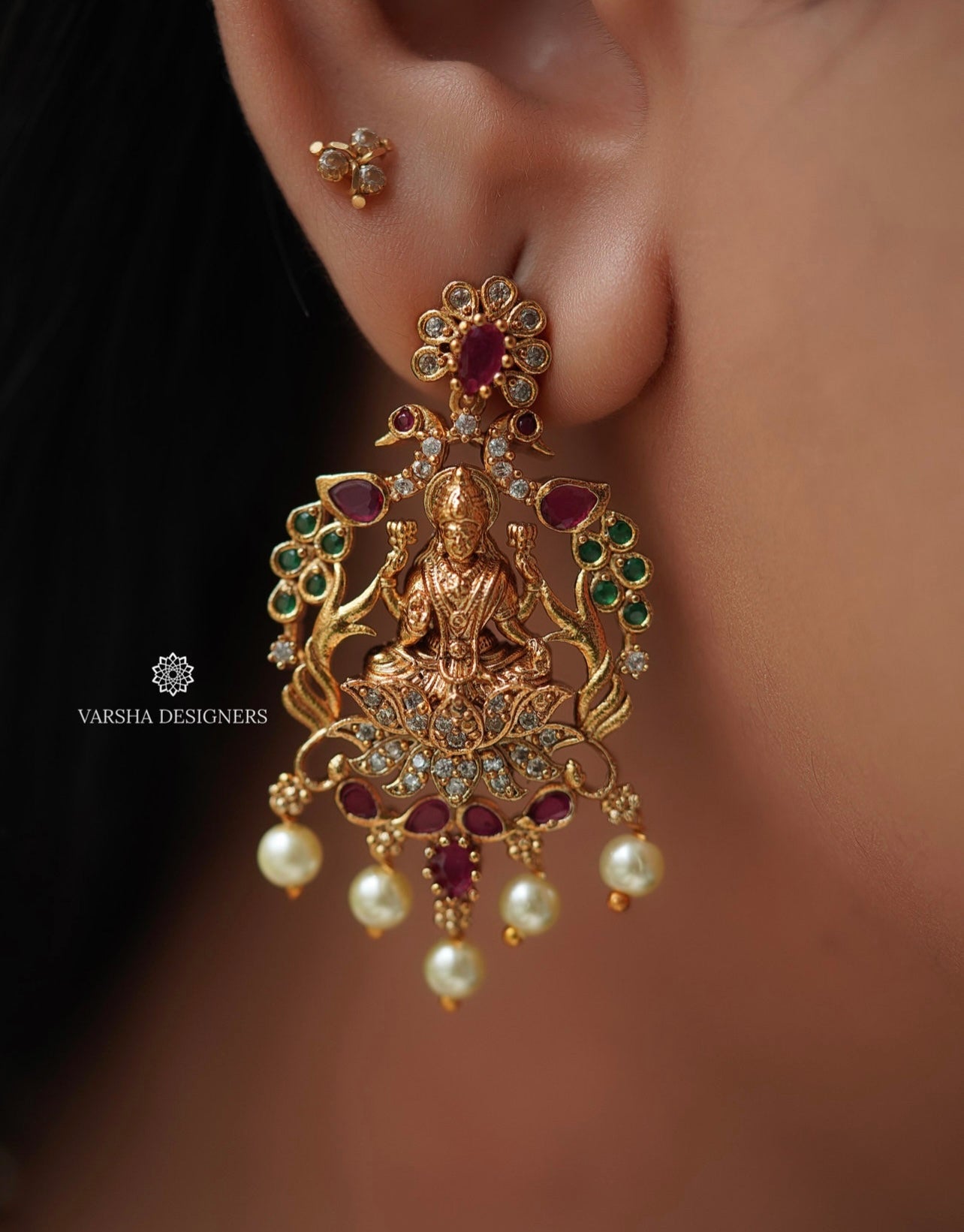 Gold Look Temple Lakshmi Haram