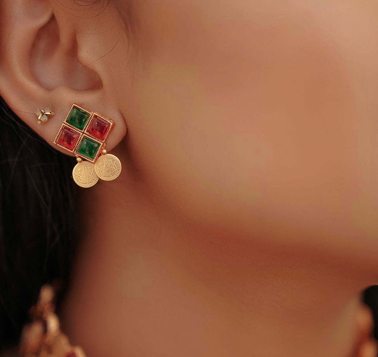 Gorgeous Multi Stone Choker