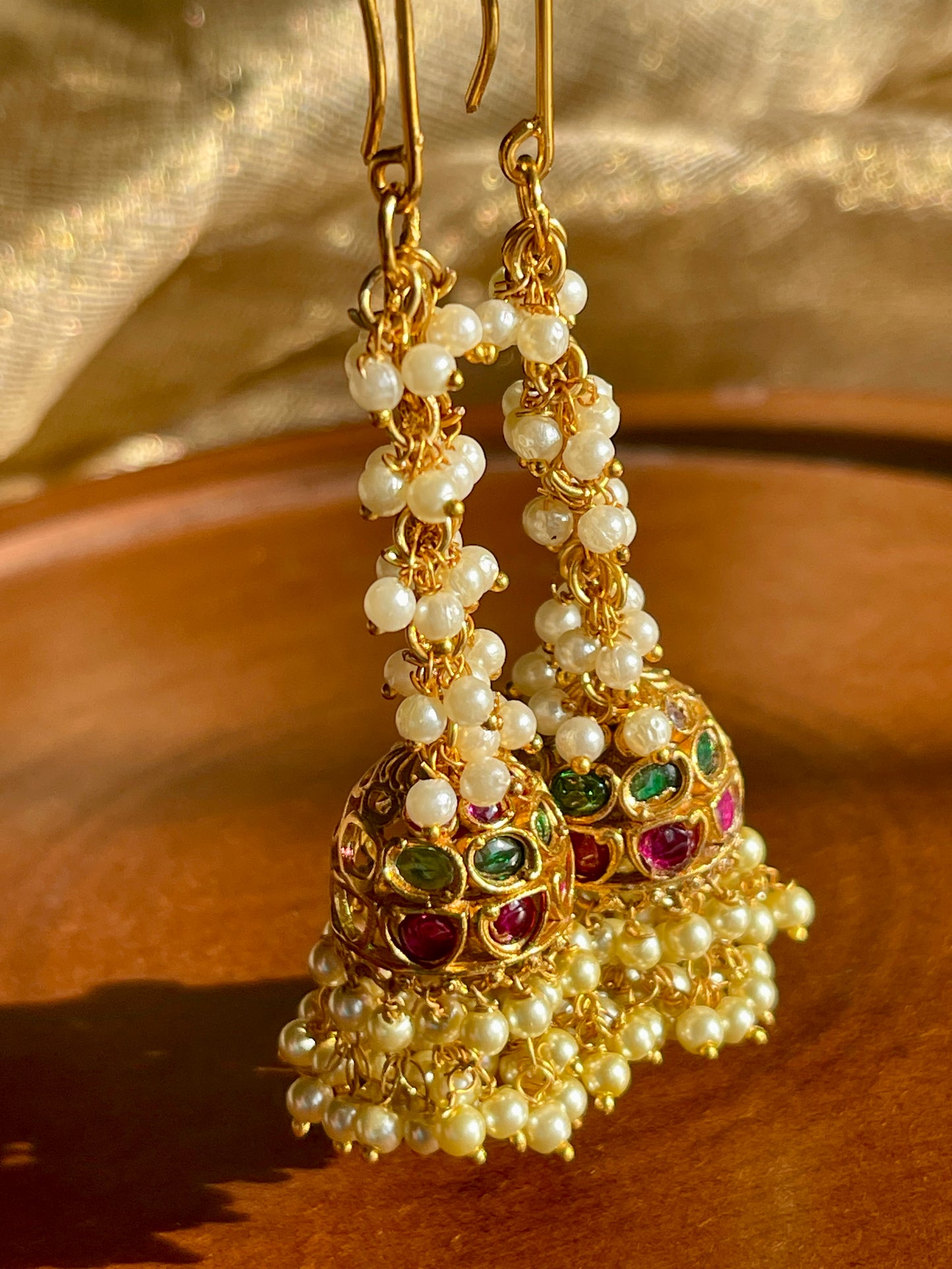 Cluster Pearl Loop Jhumka