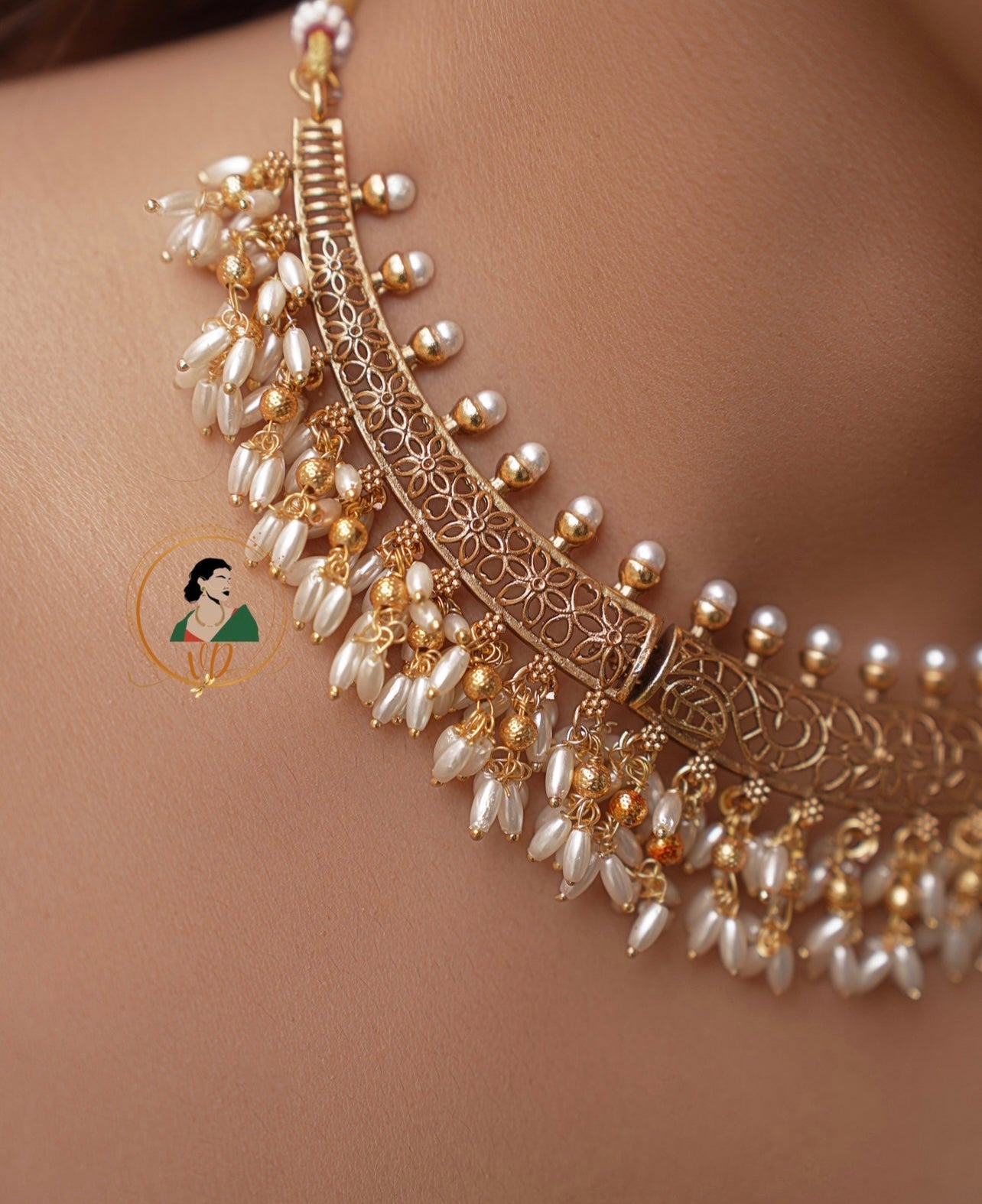 Cluster Rice Pearl Choker