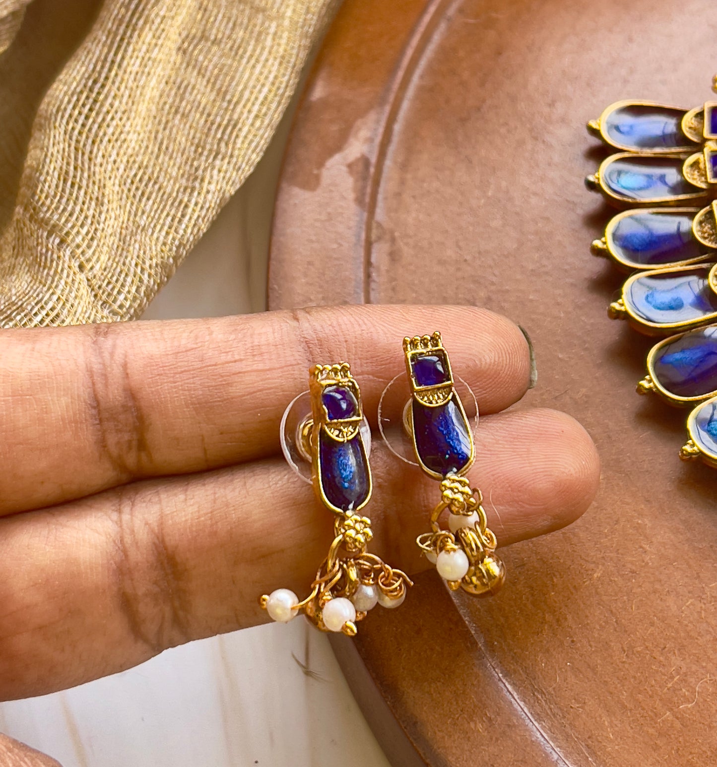 Traditional Sapphire Stone Necklace Set