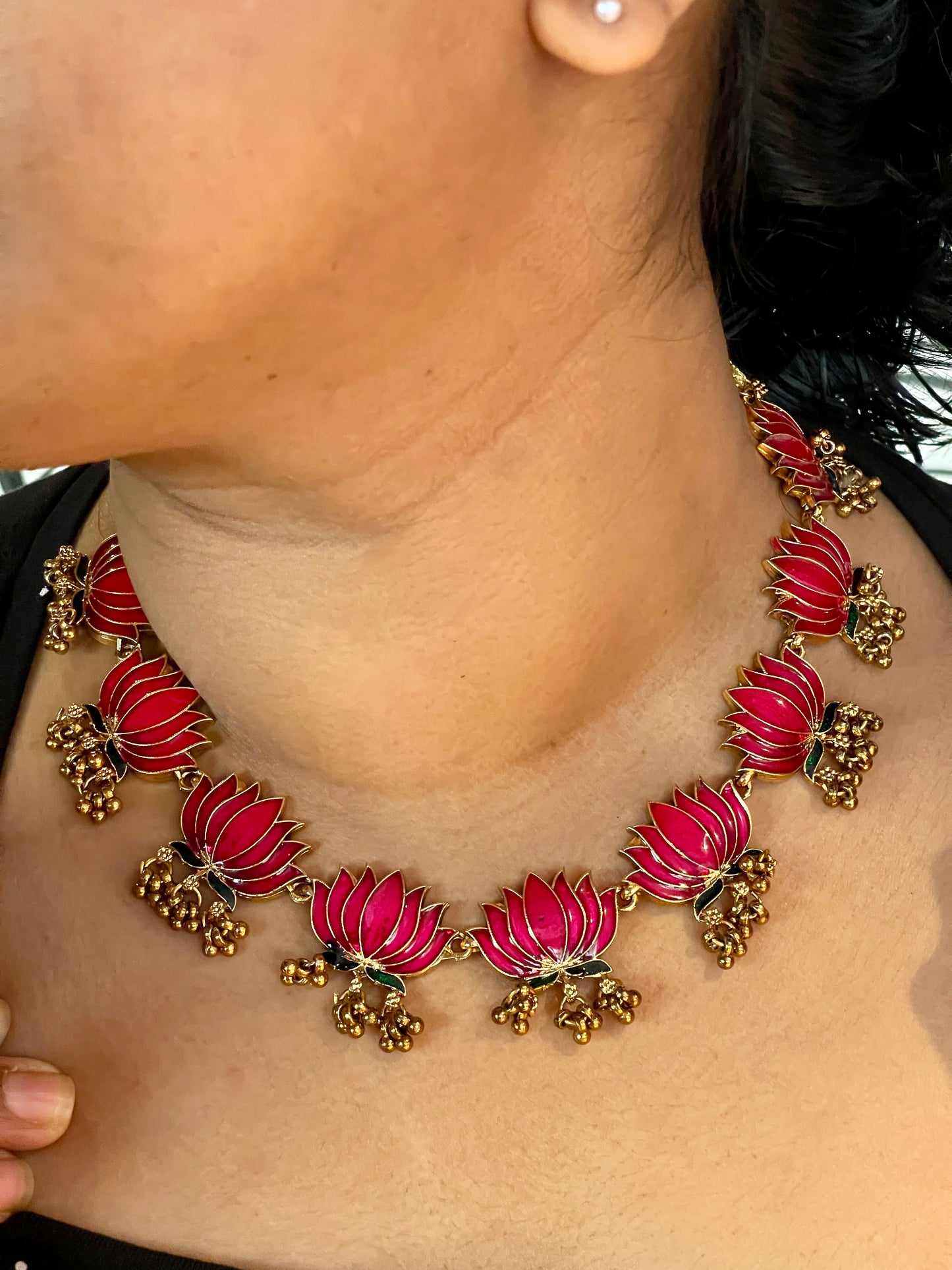 Tamarai - Lotus Necklace