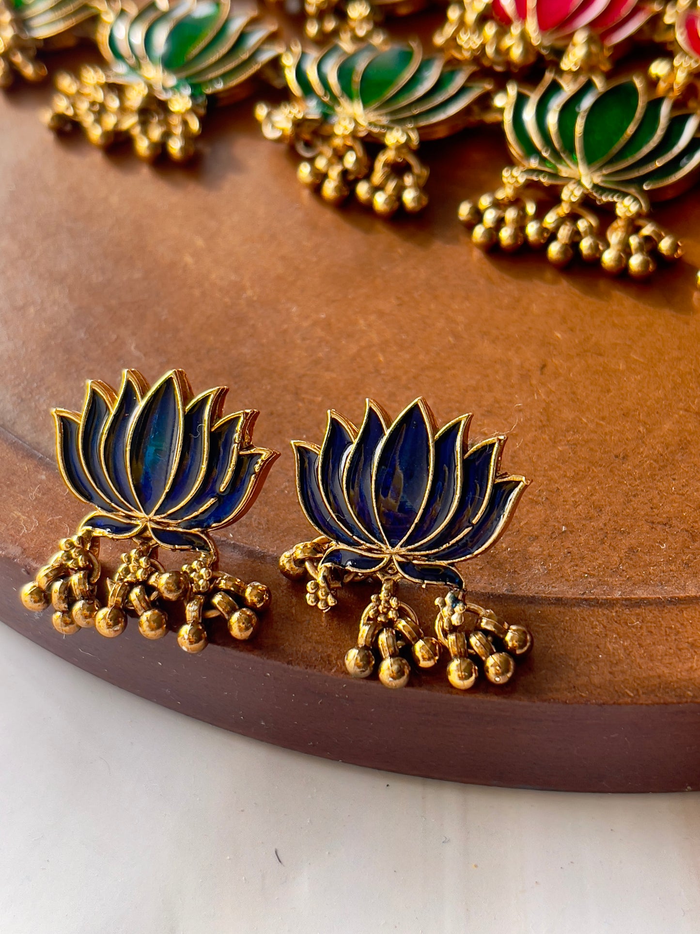 Tamarai - Lotus Necklace