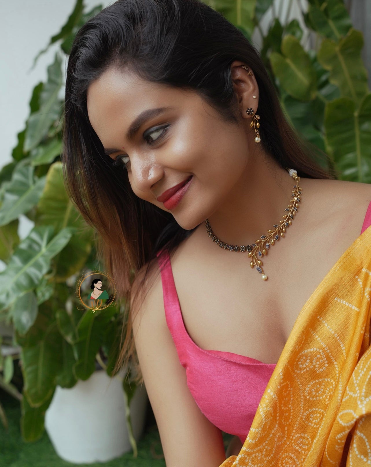 Sapphire Leaf Jewellery