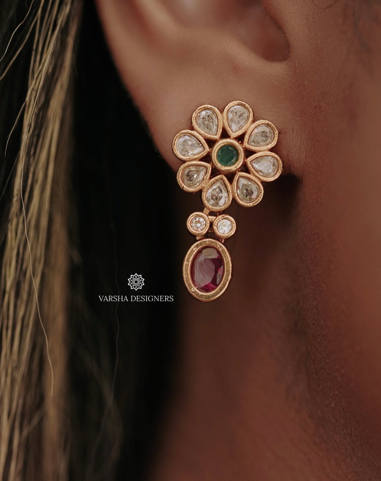 Layered Kemp Stone Short Haram Set