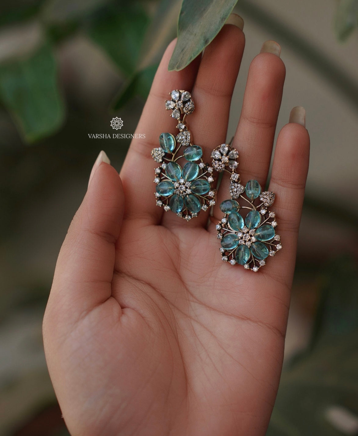 Light Weight Luscious Blue Party Wear Earrings
