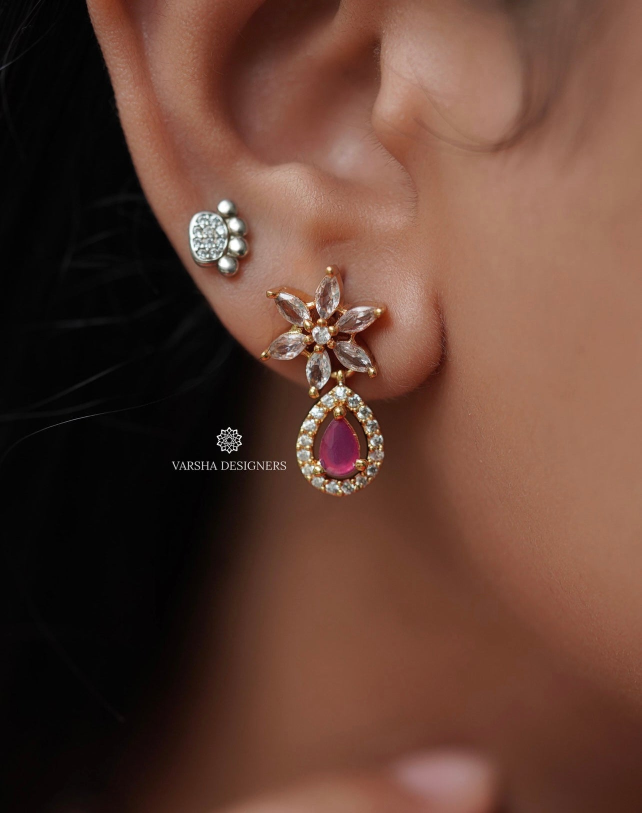 Luscious Ruby Teardrop White Stone Necklace