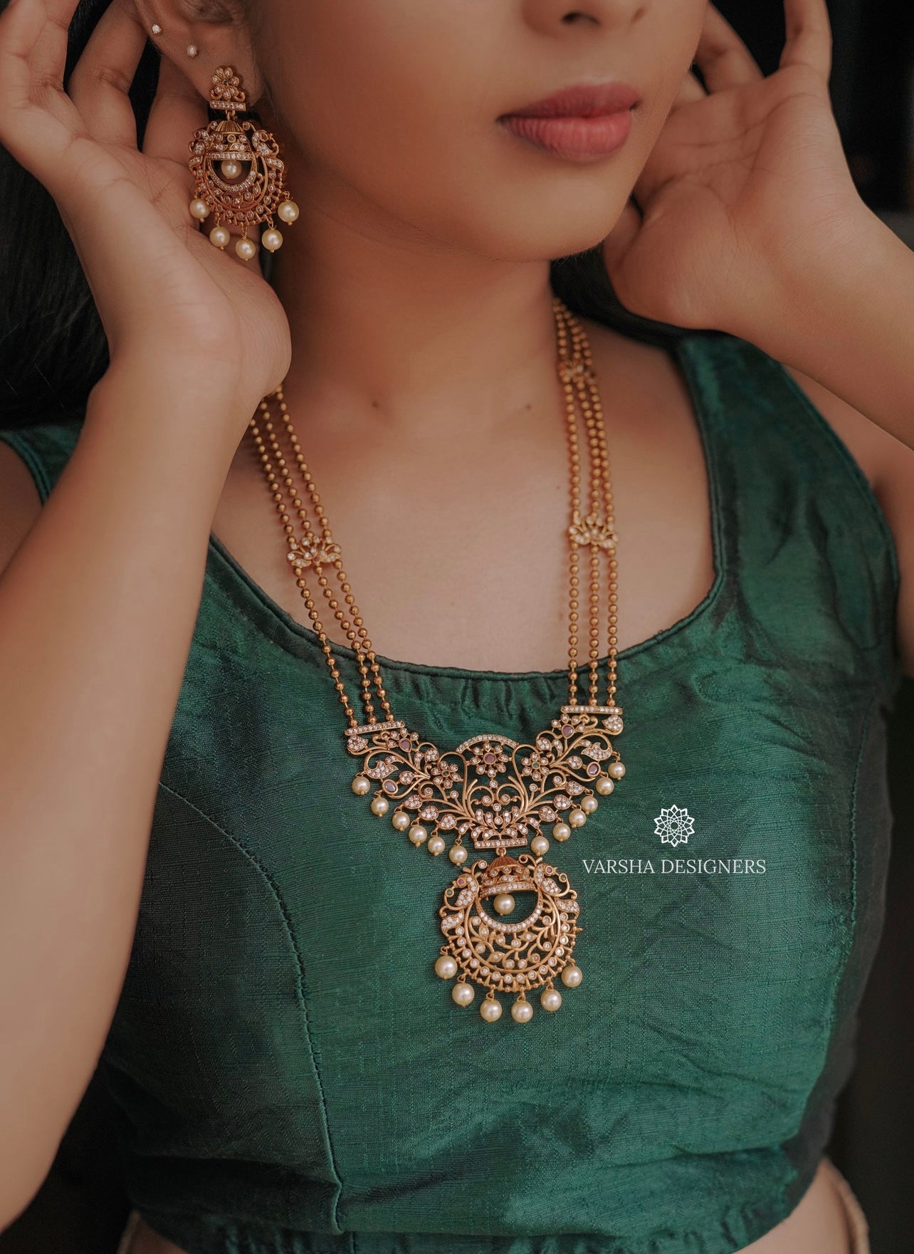 Matte Finish Chaandbaali Haram Set