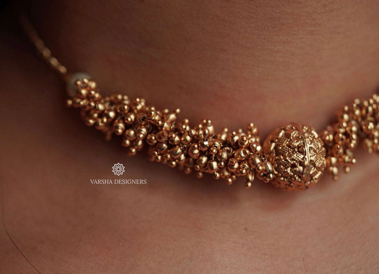 Matte Finish Golden Gungru Choker Set