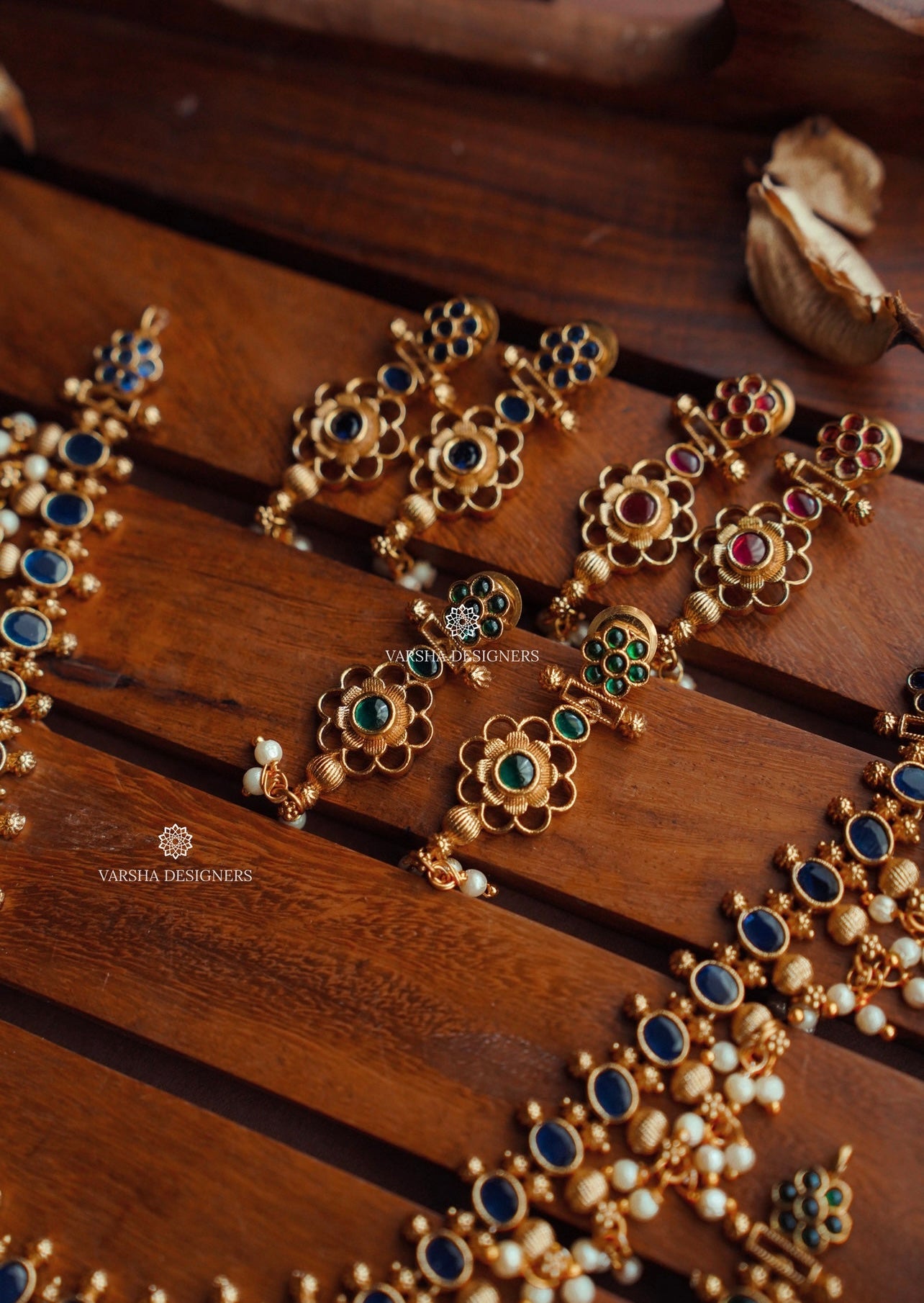 Matte Finish Guttapusalu Stone Necklace Set