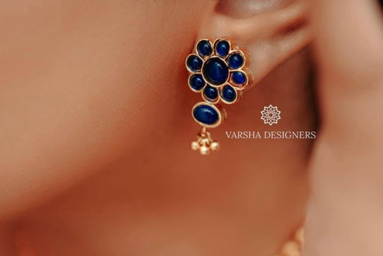 Matte Finish Sapphire Stone Choker