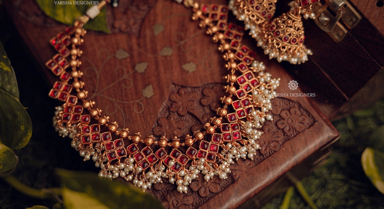 Ruby Stone Guttapusalu Necklace