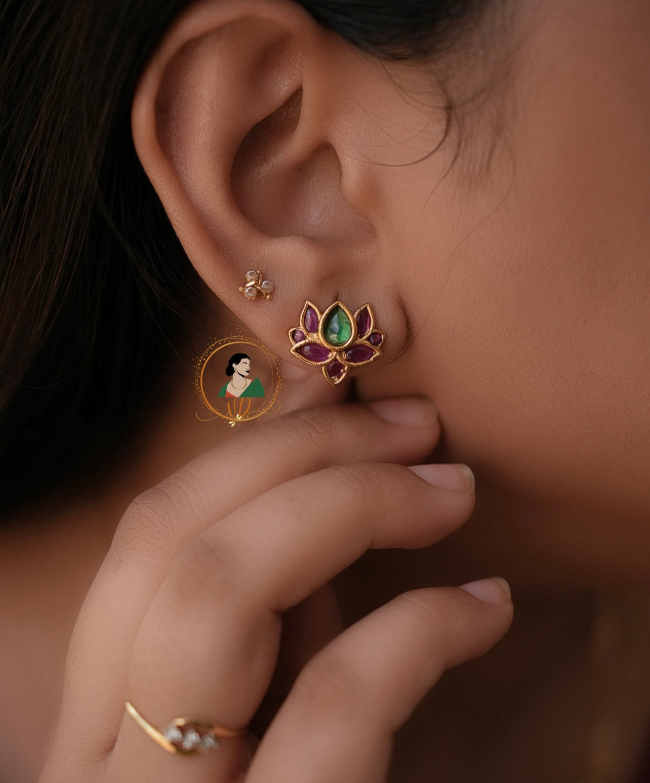 Simple Two Layer Lotus Necklace