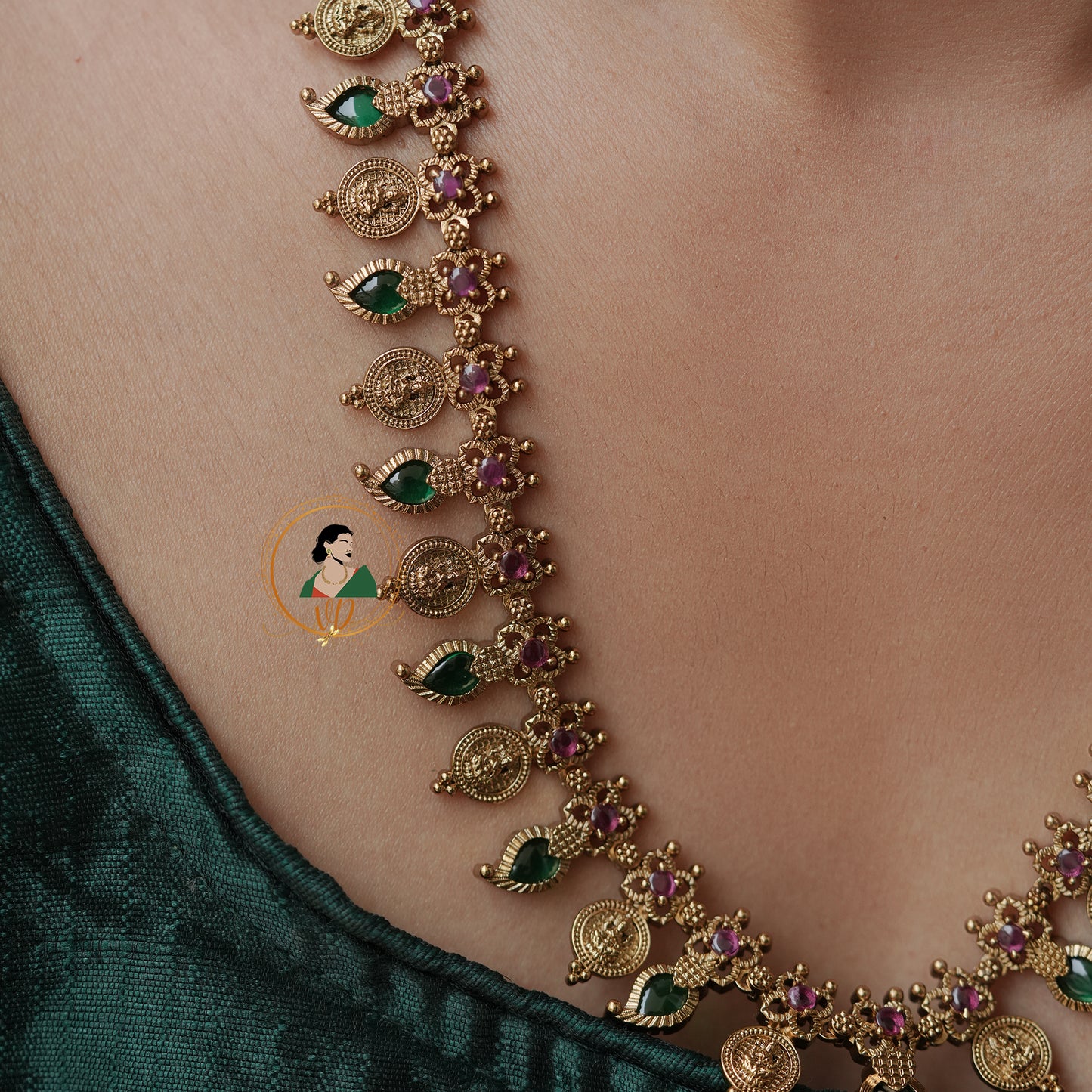 Statement Kerala Style Palakaa Maala