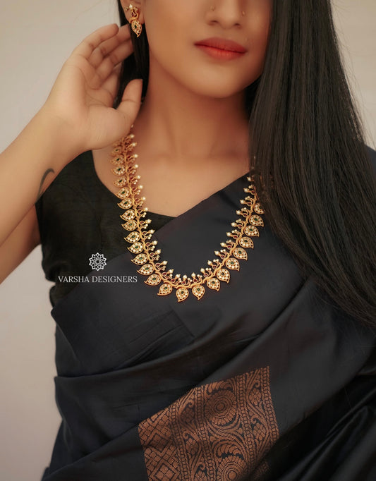 Traditional Matte Finish Mango Haram