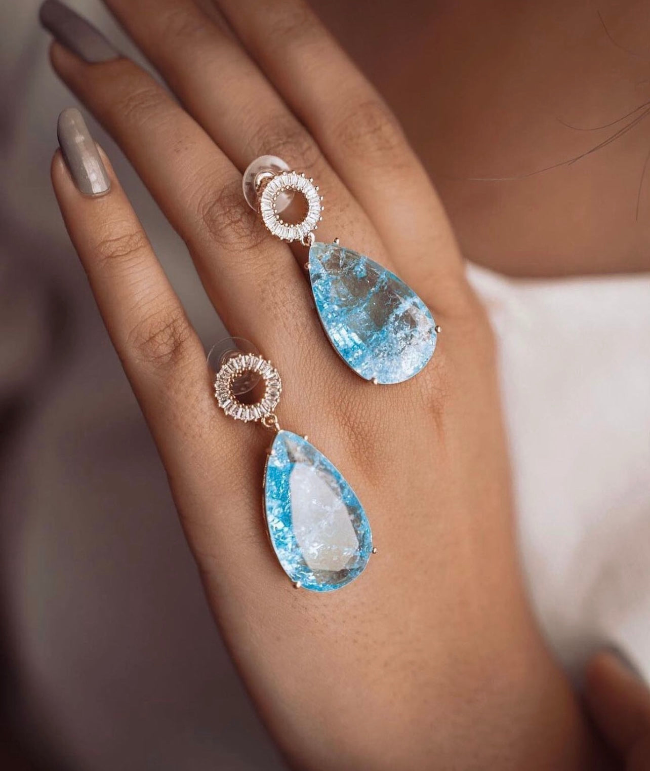 Trendy Glass Dangler Earrings