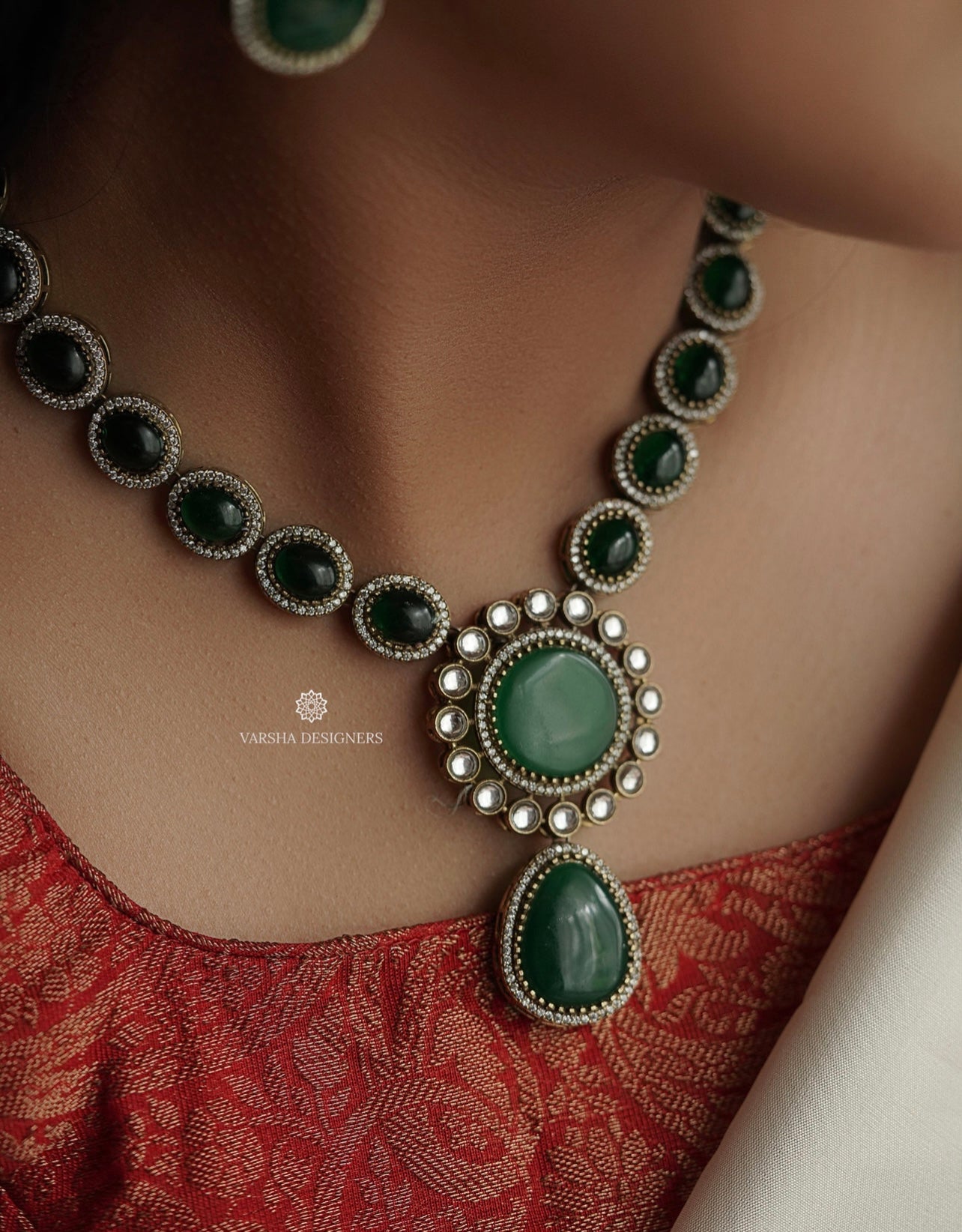 Victorian Emerald Necklace Set