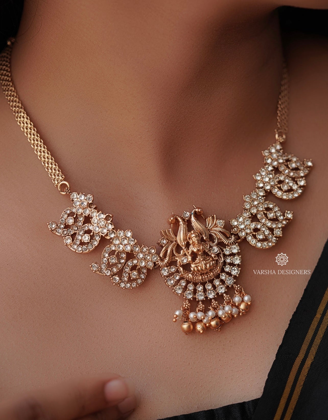 White Stone Mango Temple Necklace