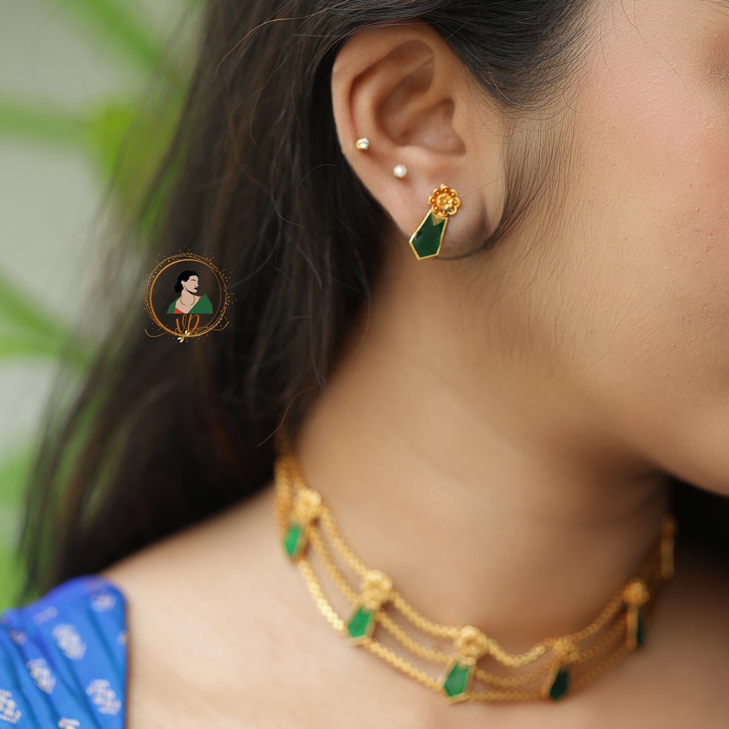 Simple Emerald Palakka Choker