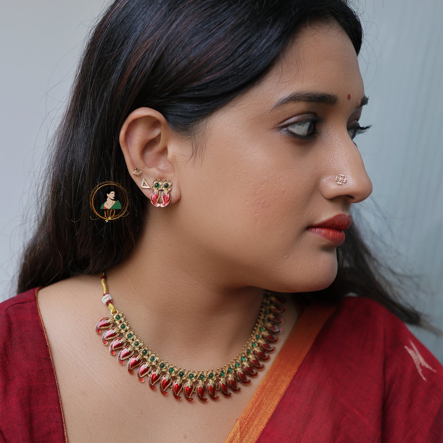 Ruby & Emerald Paisley Necklace Set