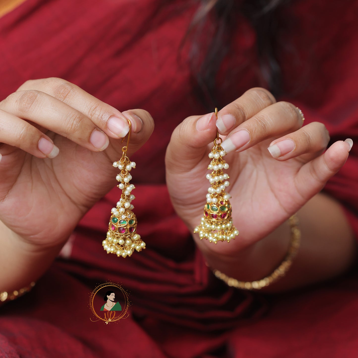 Cluster Pearl Loop Jhumka