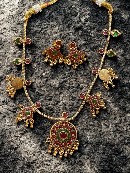 Exquisite Multi Stone Kaasumala