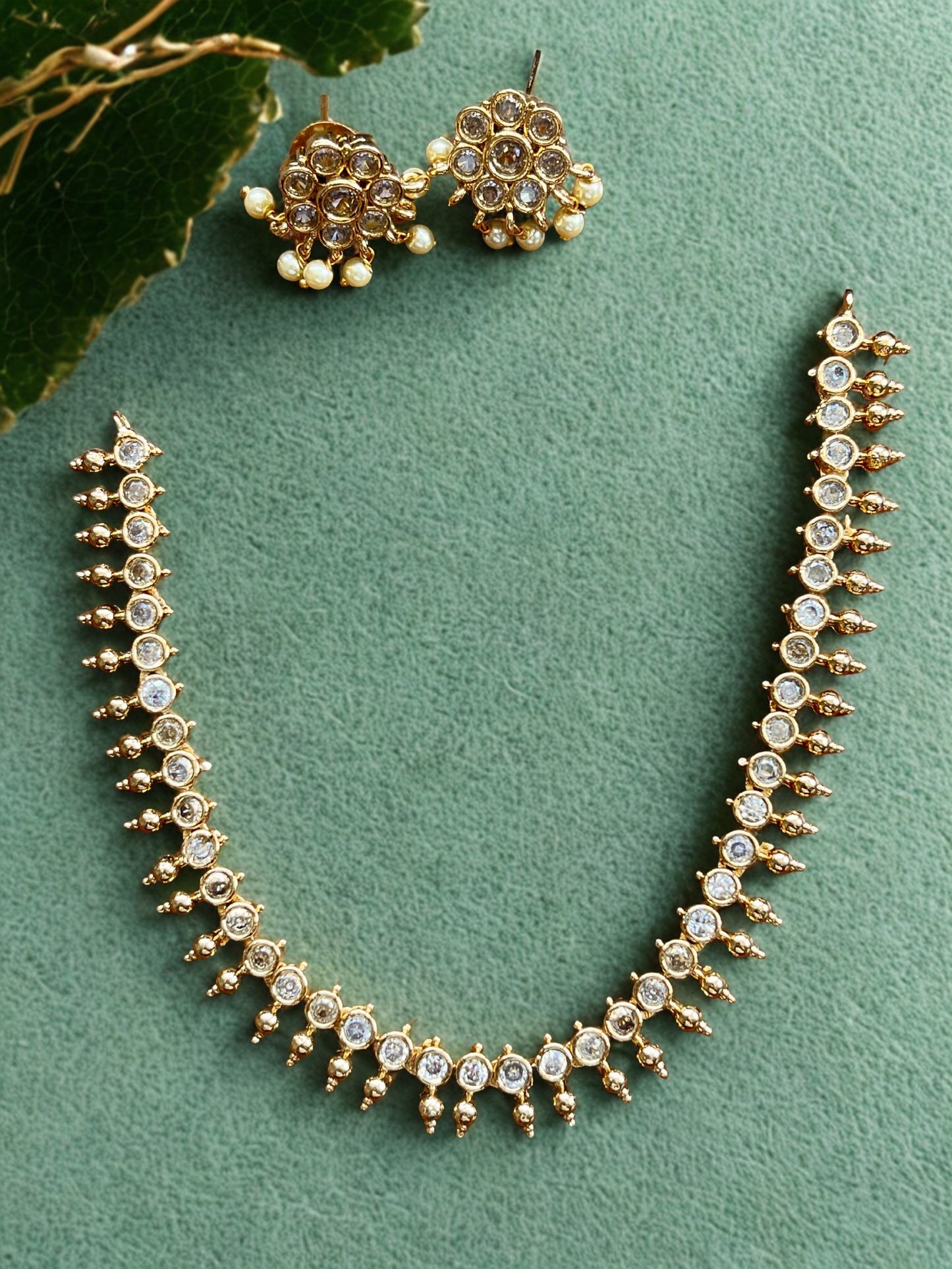 White Stone Necklace Set