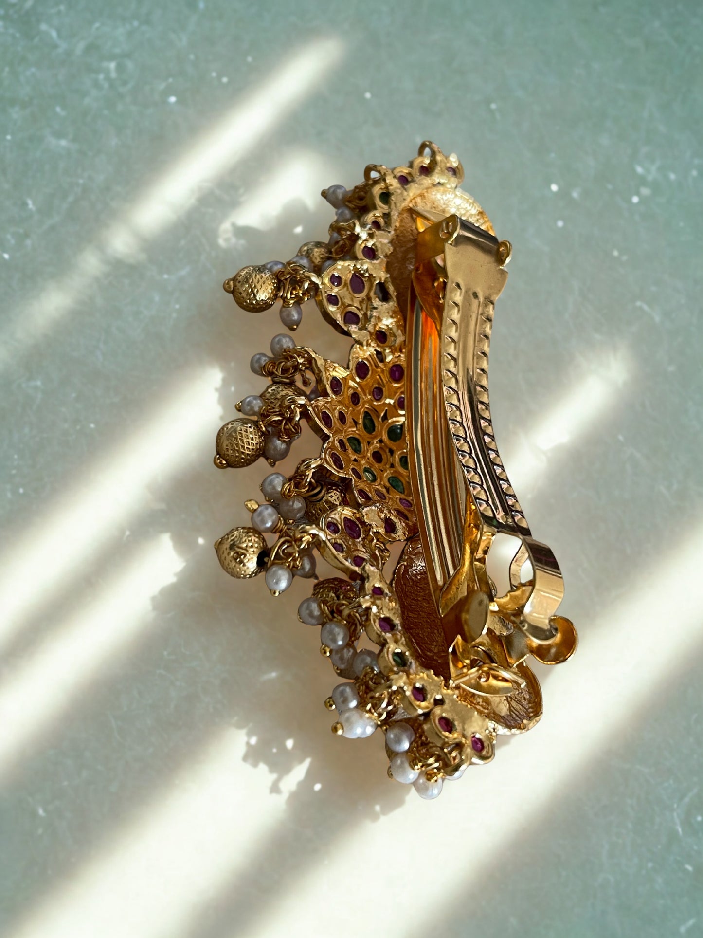 Gold Look Alike Kemp Hair clip