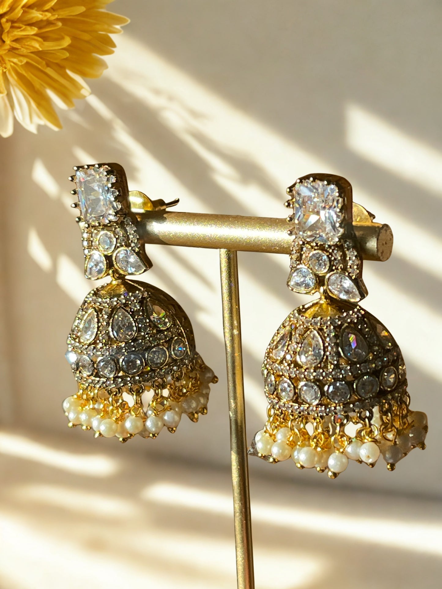 White Stone Victorian Jhumka