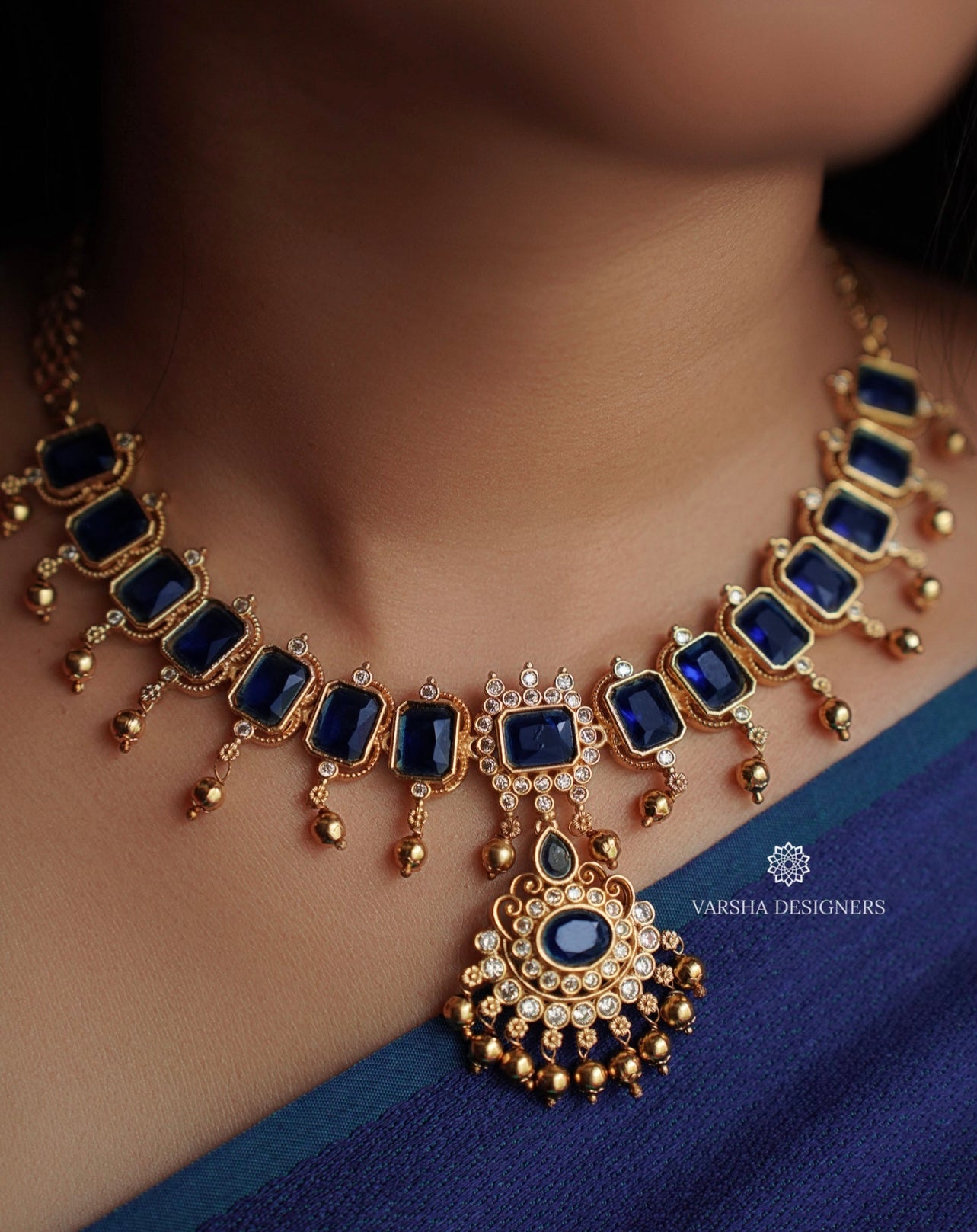 Adorable Deep Sapphires Stone Necklace