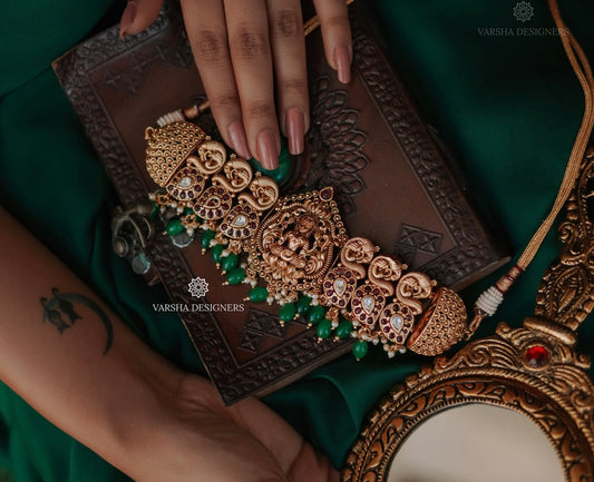 Bridal Nakshi Kemp Choker Set