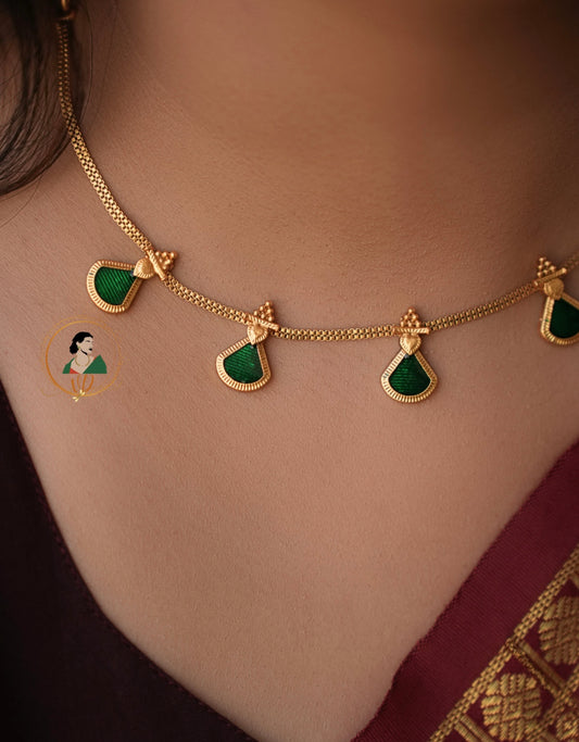 Delicate Emerald Palakka Necklace