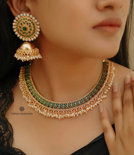 Emerald Kemp Guttapusalu Necklace