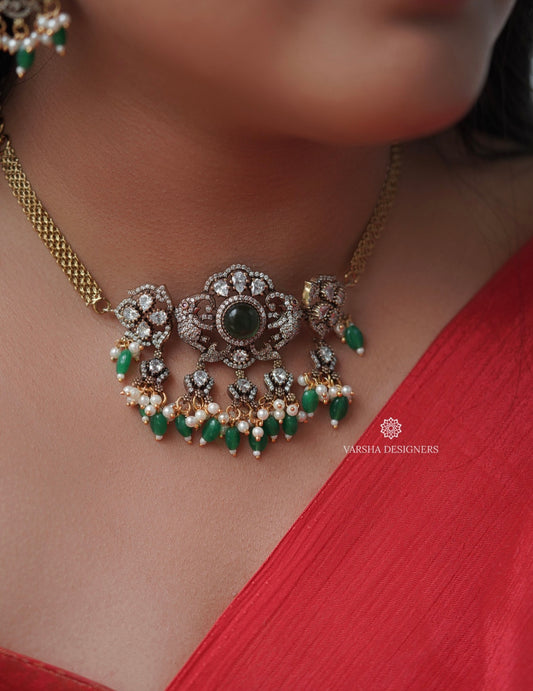 Emerald Stone Victorian Choker Set