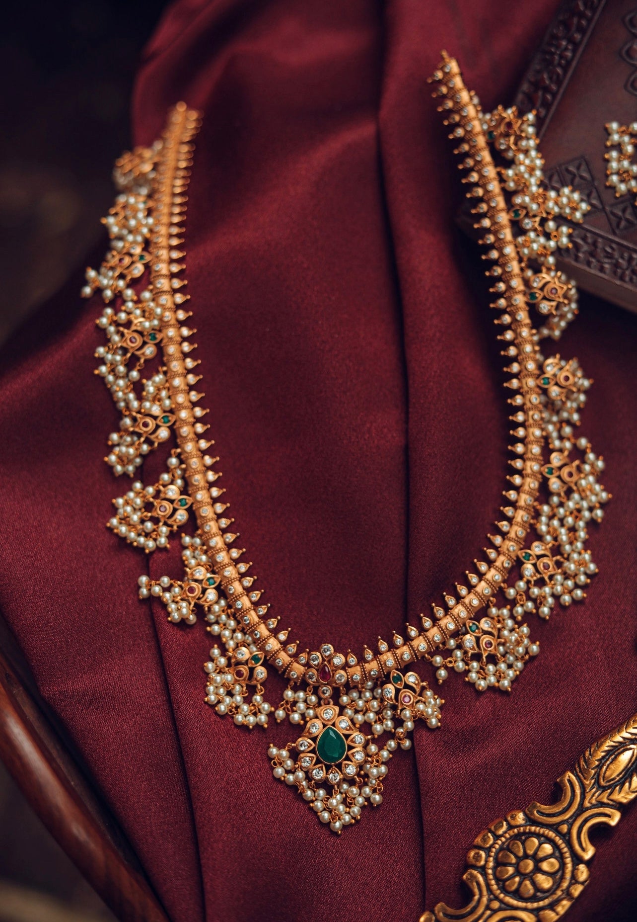 Gold Look Bridal Guttapusalu Haram 
