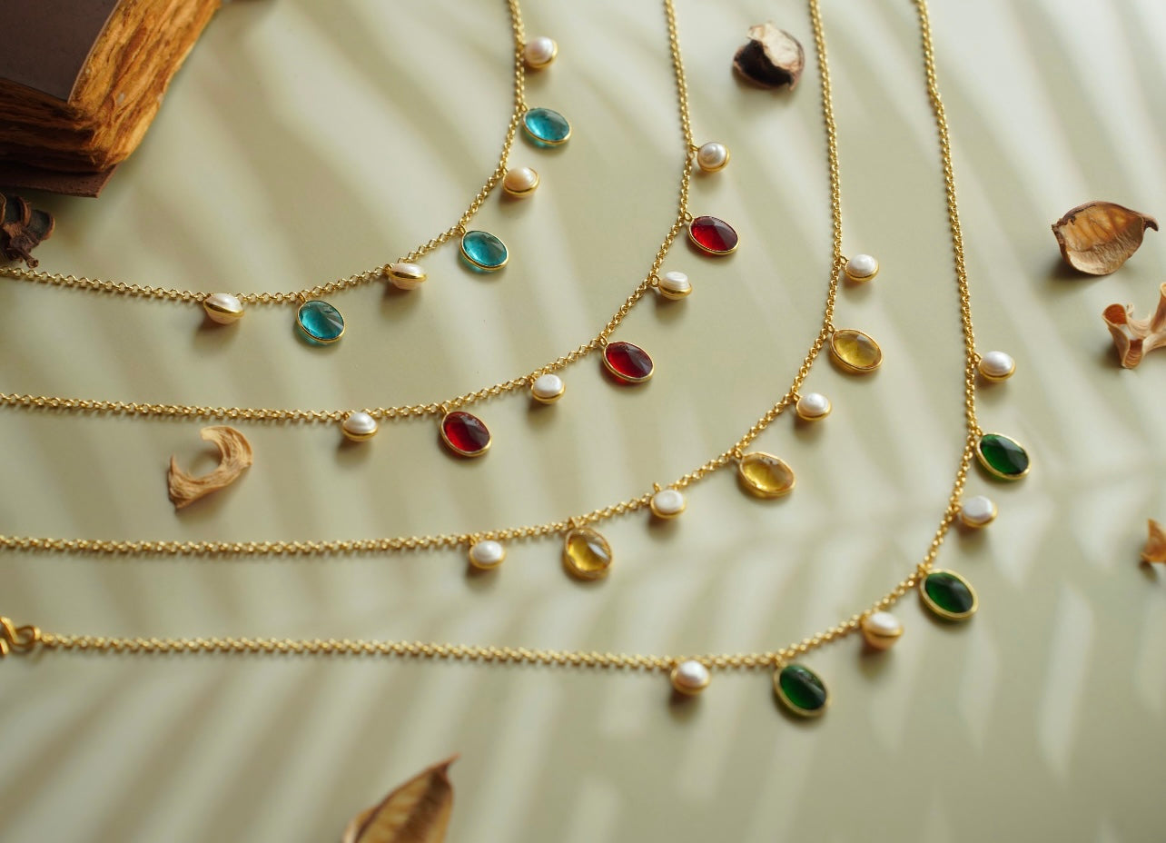 Simple Gold Finish Pearl and Stone Necklace